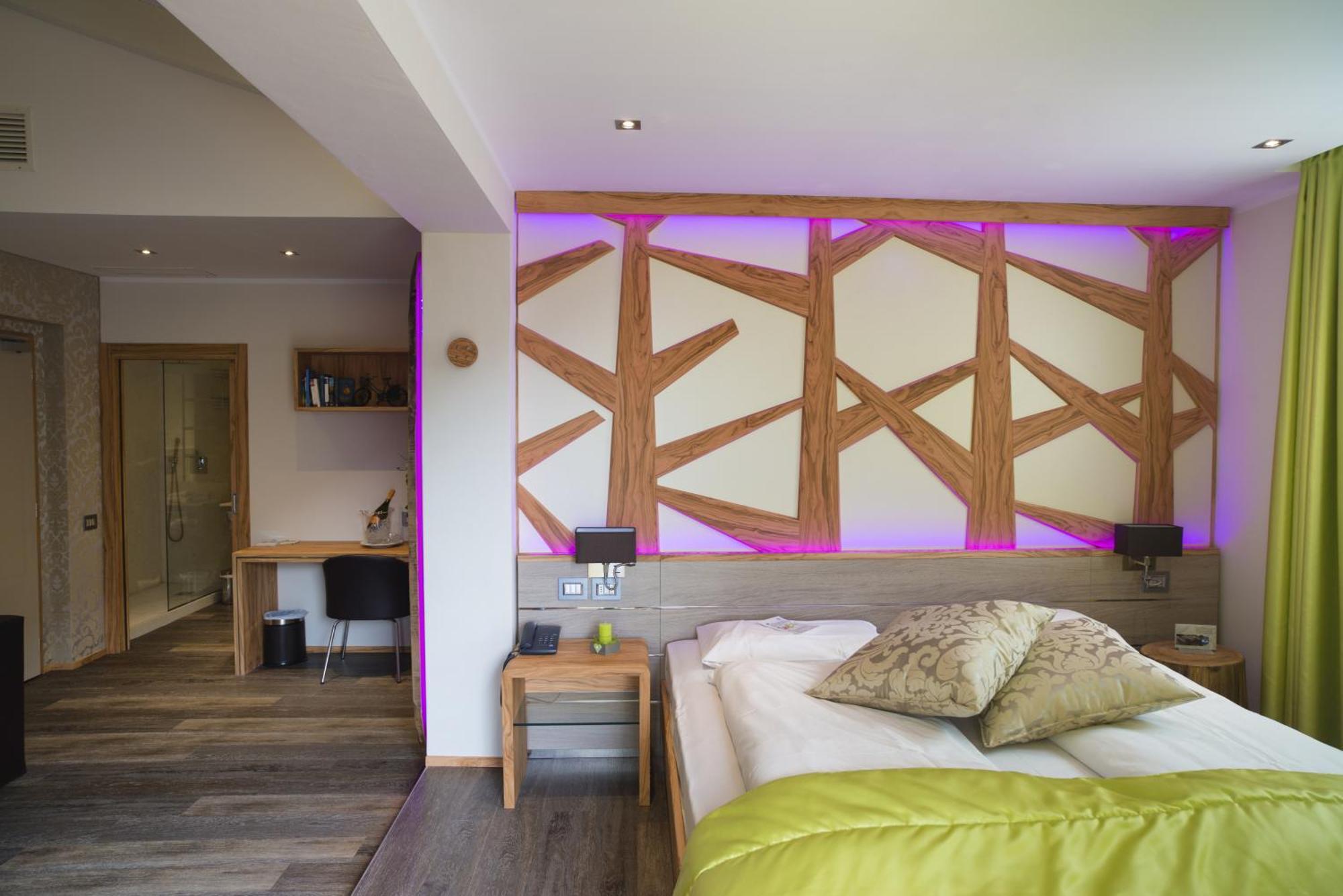 Aktivhotel Santalucia Torbole Sul Garda Habitación foto