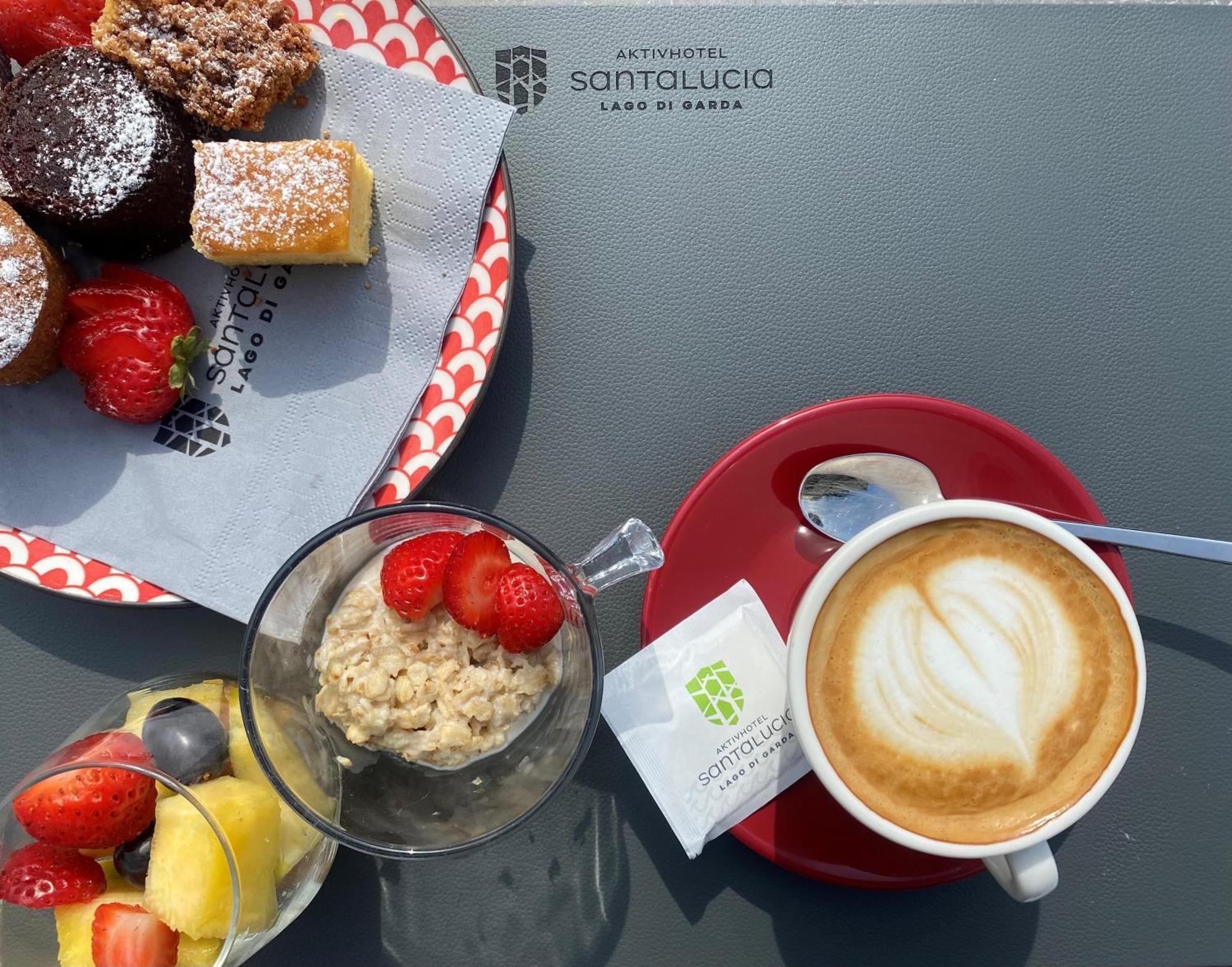 Aktivhotel Santalucia Torbole Sul Garda Exterior foto